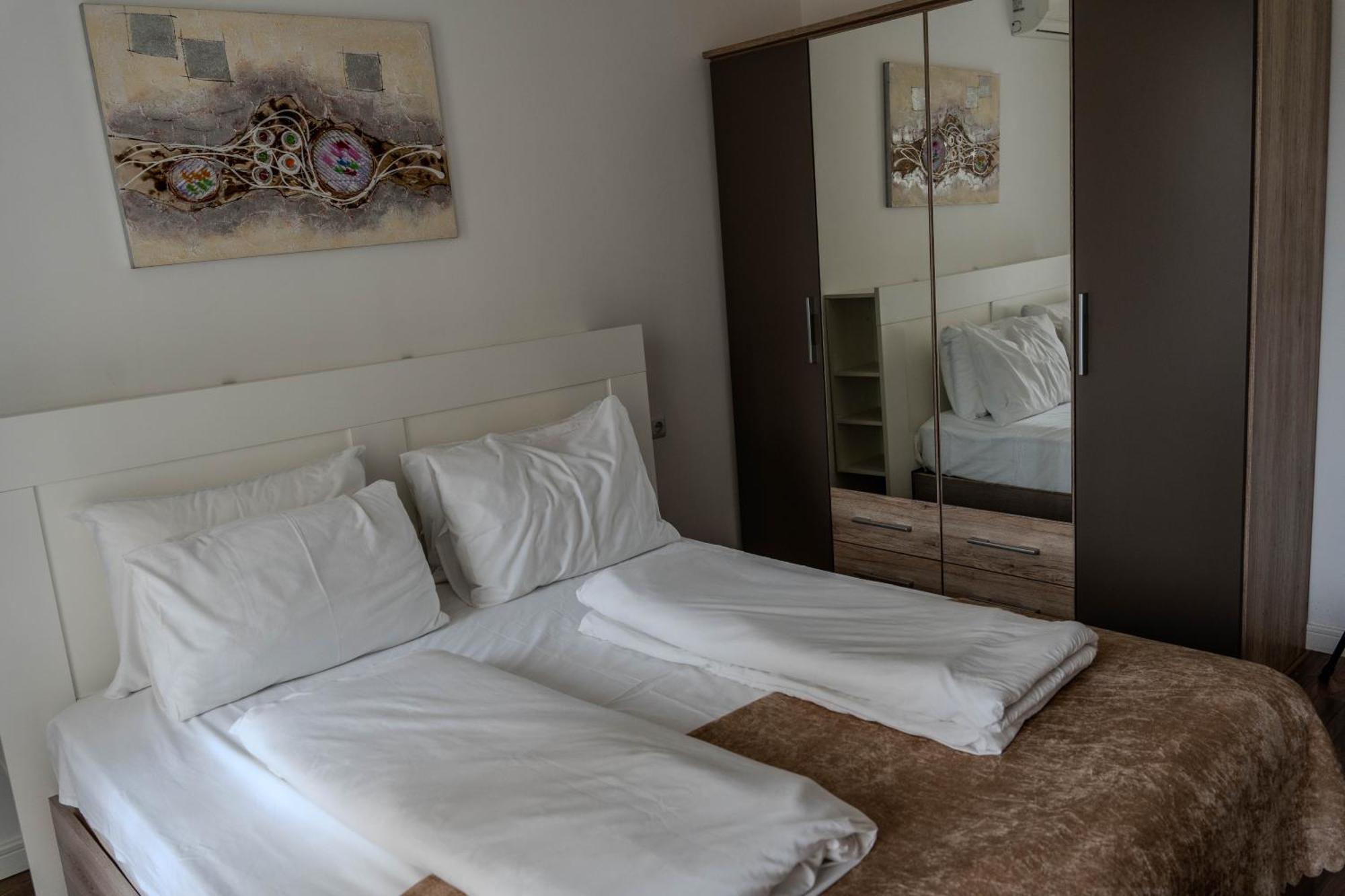 Apartment In Evargreen Complex With Terrace Varna Exterior foto